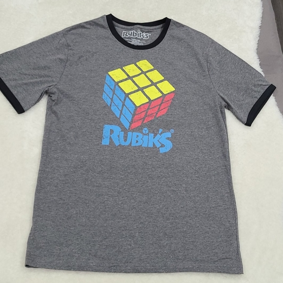 RUBIKS Cube Tshirt - Picture 1 of 7